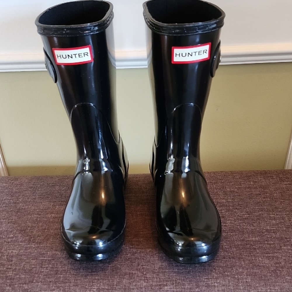 Hunter Black Rain Boots Short